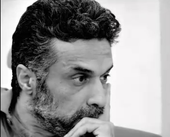 بازخوانی آهنگ قدیمی پرویز نجف پور